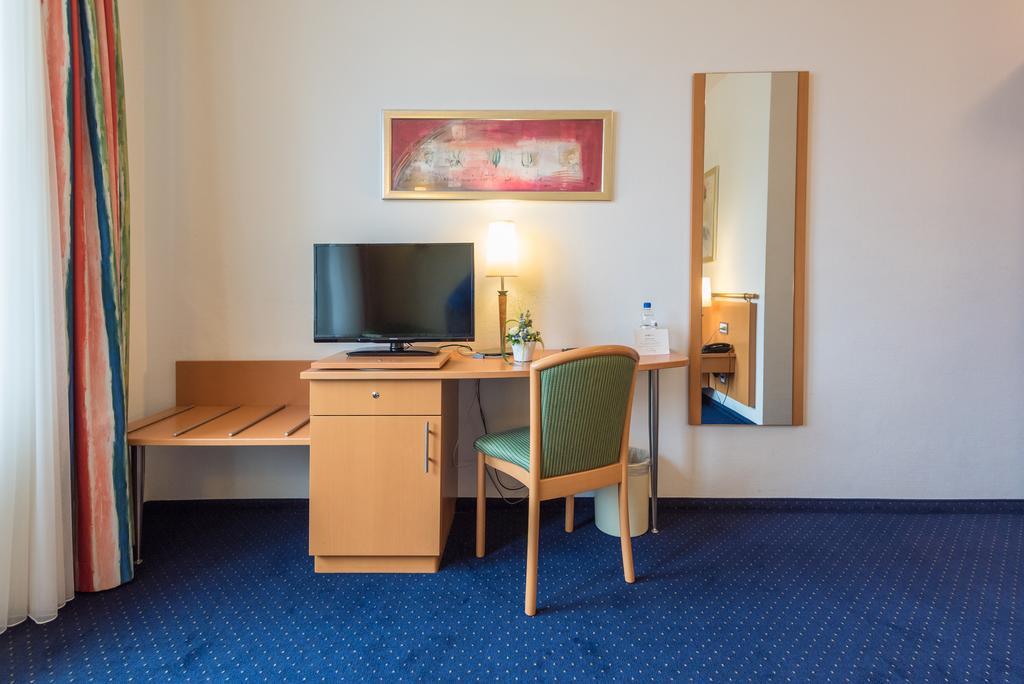 Parkhotel Gunten - Beach & Spa 外观 照片
